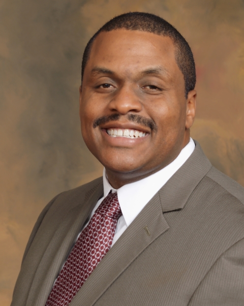 prof. ralph grayson 480x600